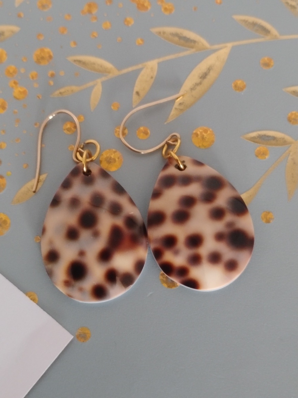 Shell Drop Earrings - Picture 9 of 9